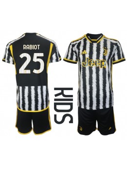 Juventus Adrien Rabiot #25 Replika Hemmakläder Barn 2023-24 Kortärmad (+ byxor)